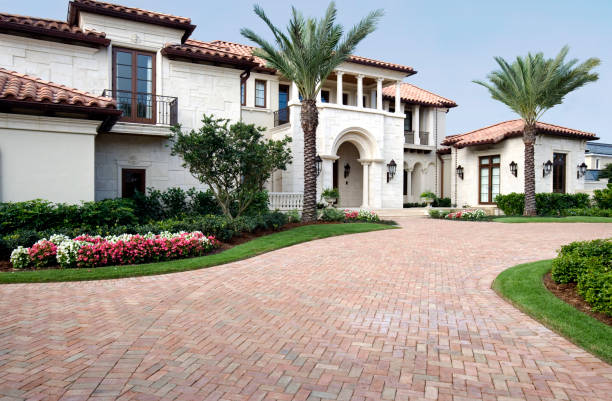 Trusted Fredericksburg, IA Driveway Pavers Experts